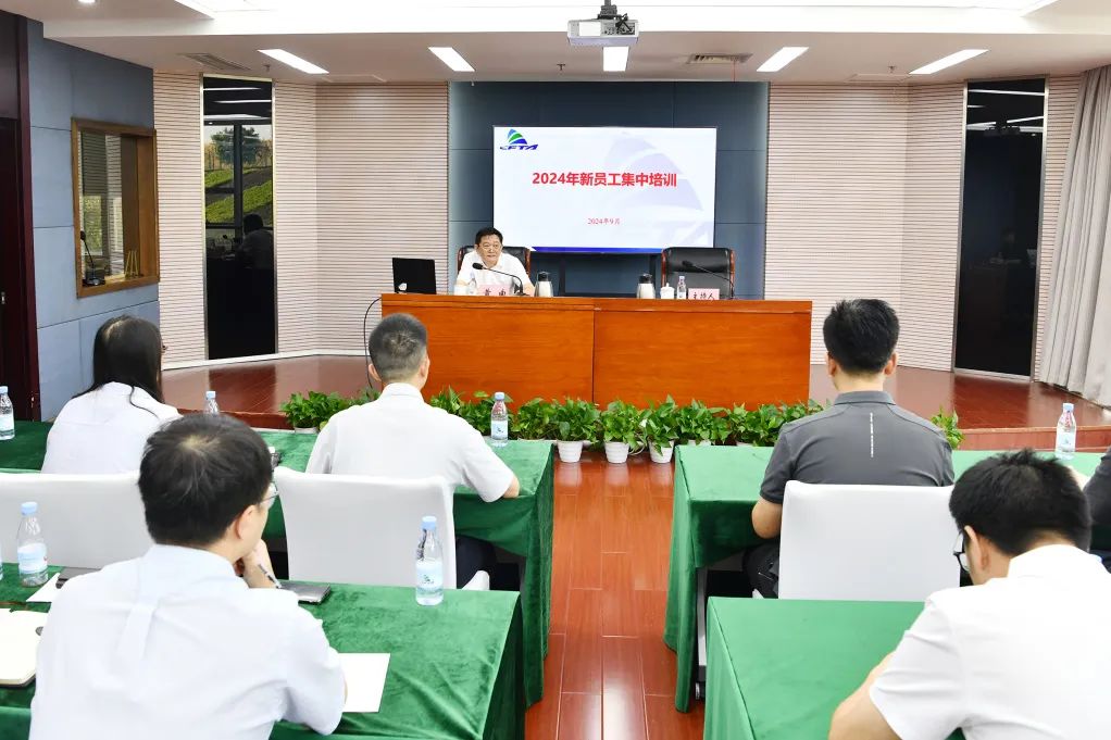 &#19975;&#35937;&#22478;&#23448;&#32593;&#28216;&#25103;&#20013;&#24515;&#65288;&#20013;&#22269;&#65289;&#23448;&#26041;&#32593;&#31449;