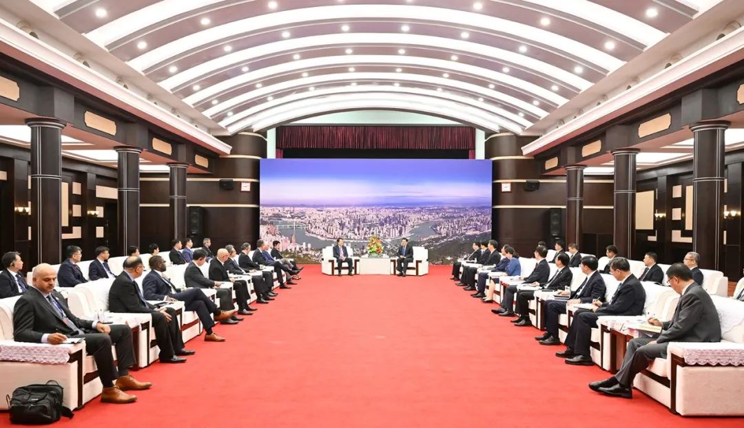&#19975;&#35937;&#22478;&#23448;&#32593;&#28216;&#25103;&#20013;&#24515;&#65288;&#20013;&#22269;&#65289;&#23448;&#26041;&#32593;&#31449;