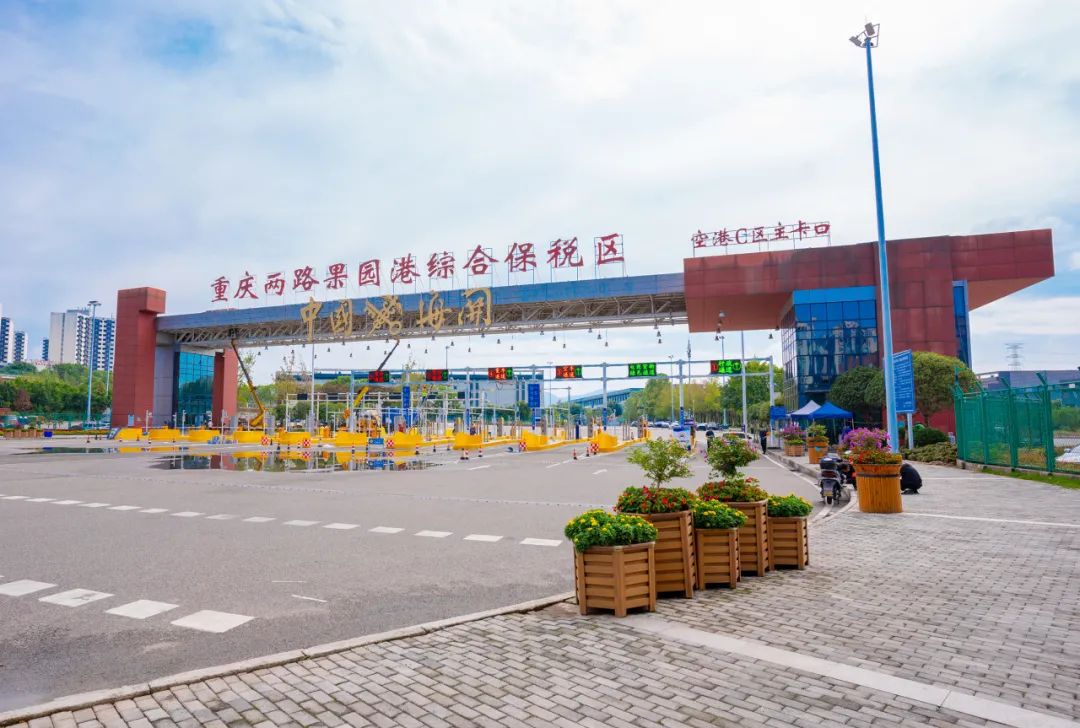 &#19975;&#35937;&#22478;&#23448;&#32593;&#28216;&#25103;&#20013;&#24515;&#65288;&#20013;&#22269;&#65289;&#23448;&#26041;&#32593;&#31449;