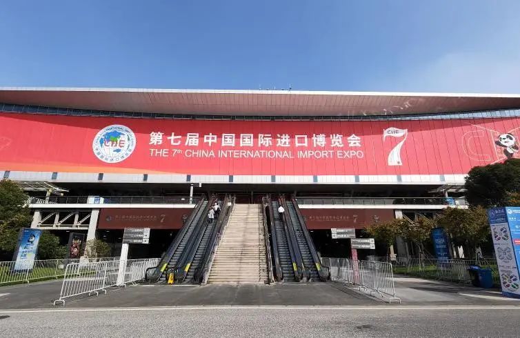 &#19975;&#35937;&#22478;&#23448;&#32593;&#28216;&#25103;&#20013;&#24515;&#65288;&#20013;&#22269;&#65289;&#23448;&#26041;&#32593;&#31449;