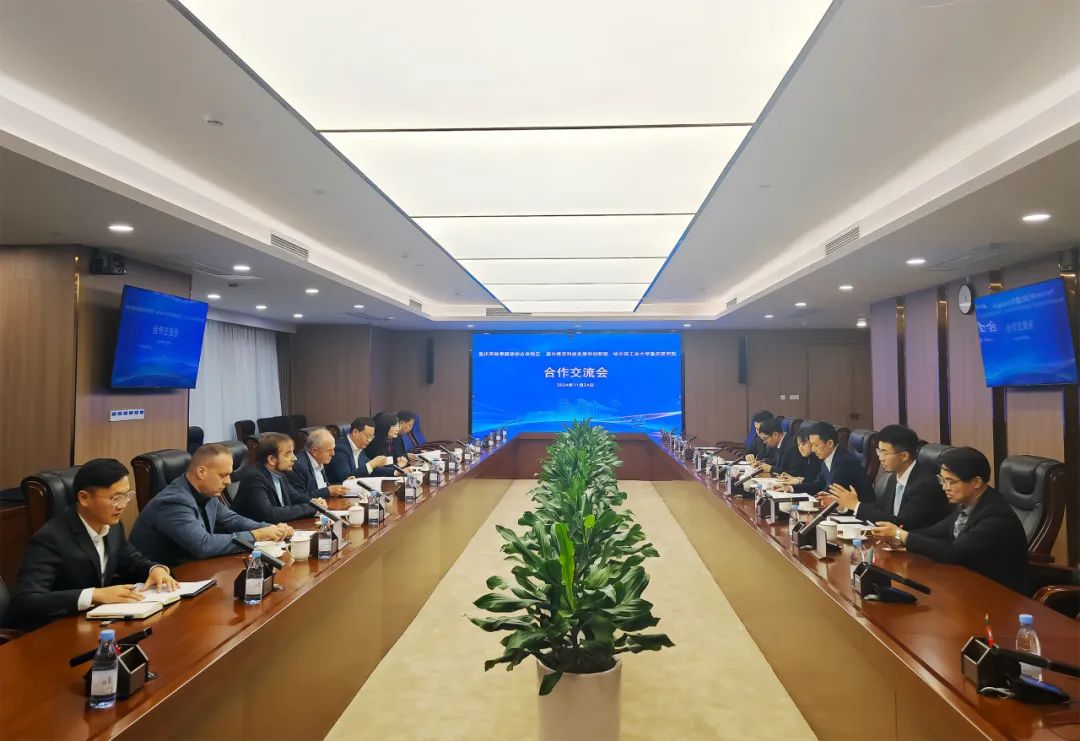 &#19975;&#35937;&#22478;&#23448;&#32593;&#28216;&#25103;&#20013;&#24515;&#65288;&#20013;&#22269;&#65289;&#23448;&#26041;&#32593;&#31449;