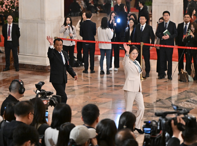 &#19975;&#35937;&#22478;&#23448;&#32593;&#28216;&#25103;&#20013;&#24515;&#65288;&#20013;&#22269;&#65289;&#23448;&#26041;&#32593;&#31449;