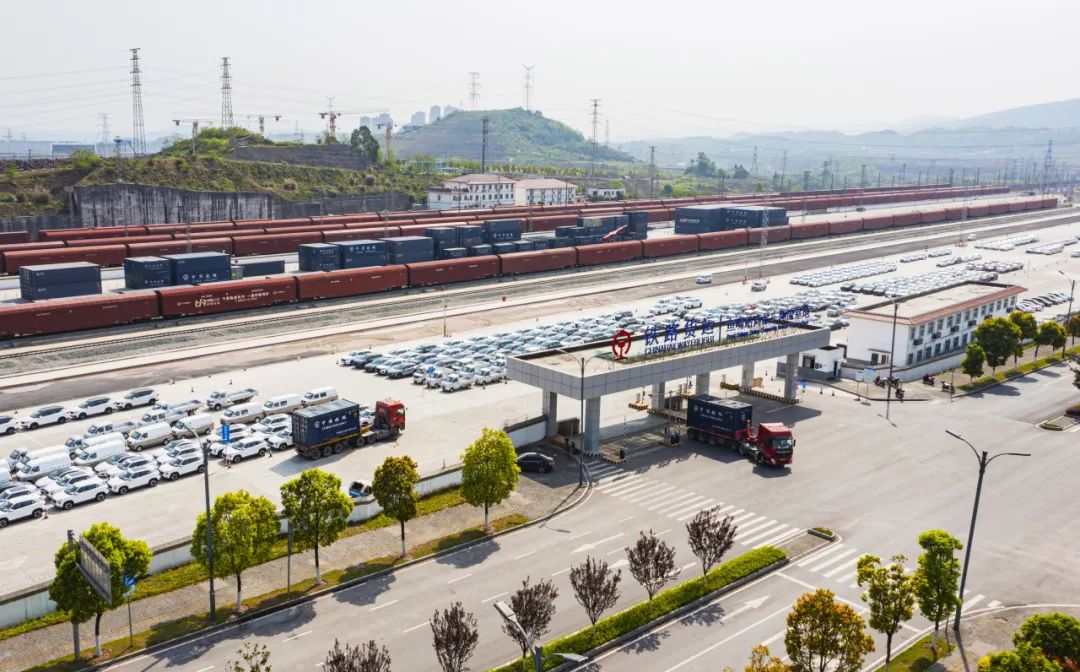 &#19975;&#35937;&#22478;&#23448;&#32593;&#28216;&#25103;&#20013;&#24515;&#65288;&#20013;&#22269;&#65289;&#23448;&#26041;&#32593;&#31449;