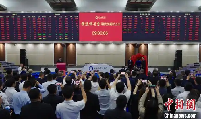 &#19975;&#35937;&#22478;&#23448;&#32593;&#28216;&#25103;&#20013;&#24515;&#65288;&#20013;&#22269;&#65289;&#23448;&#26041;&#32593;&#31449;